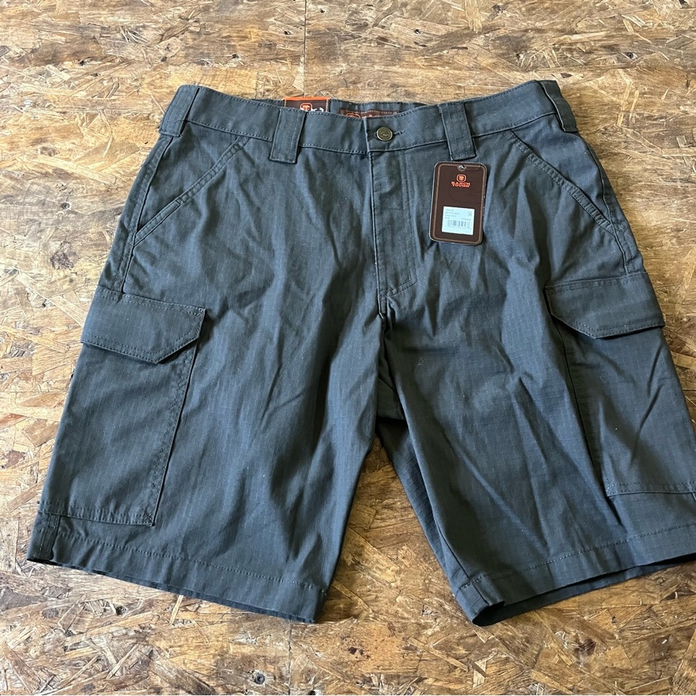 2 pairs of Mens ranch tough rip stop cargo shorts
